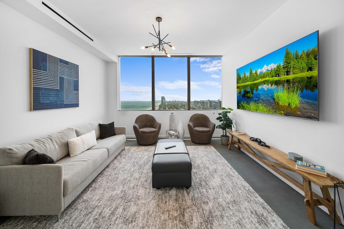 2000 Ocean Residence 31B — view 7