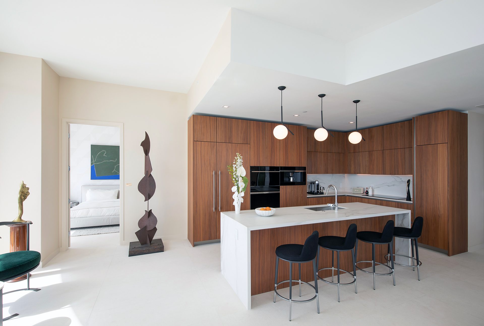 CasaBella Penthouse 5303 — view 3