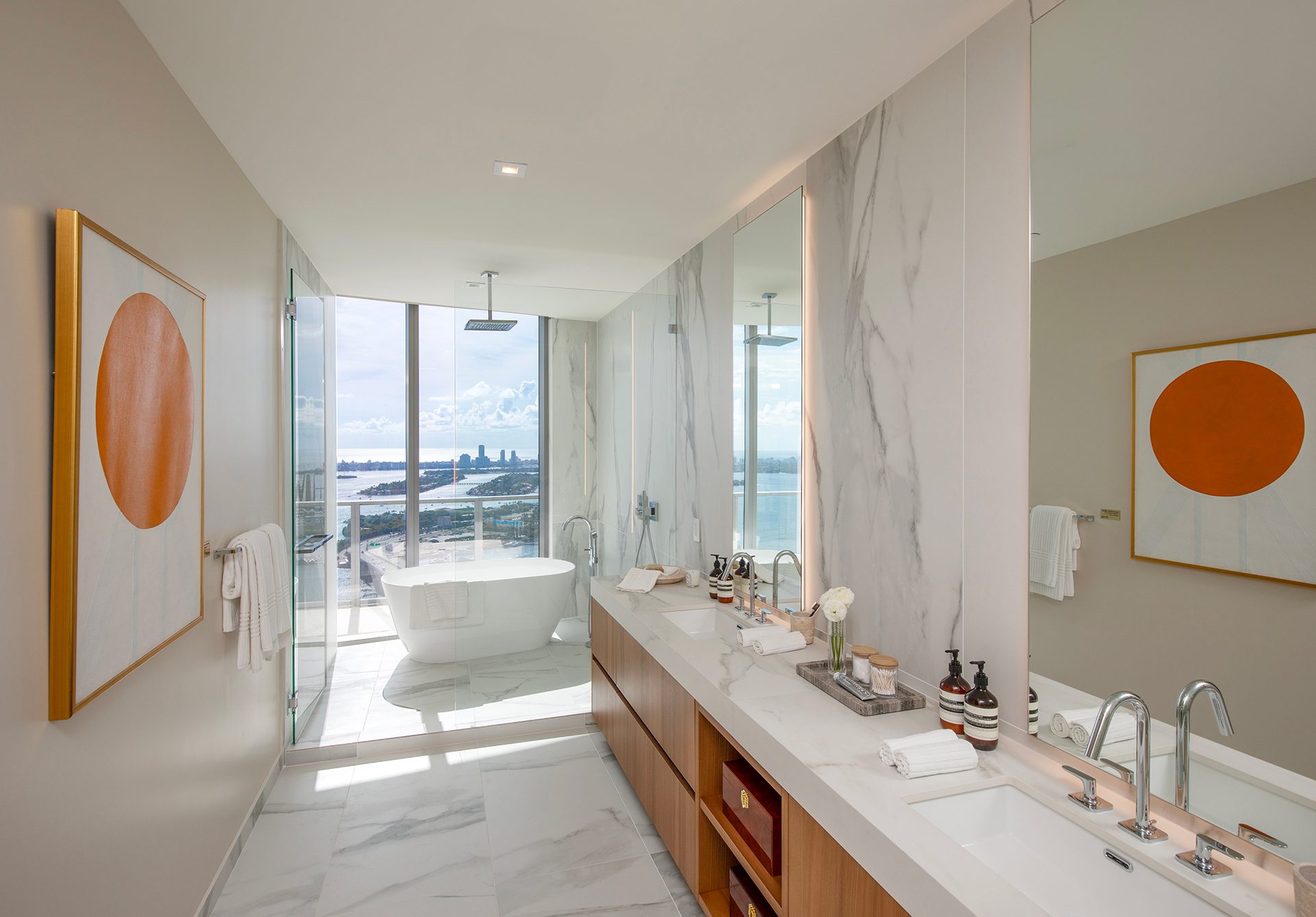 CasaBella Penthouse 5303 — view 5