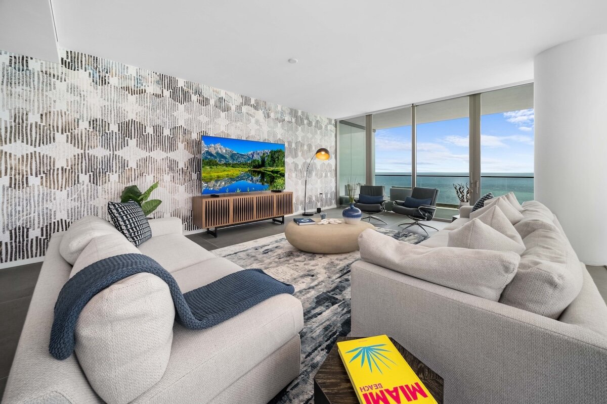 2000 Ocean — Residence 31B