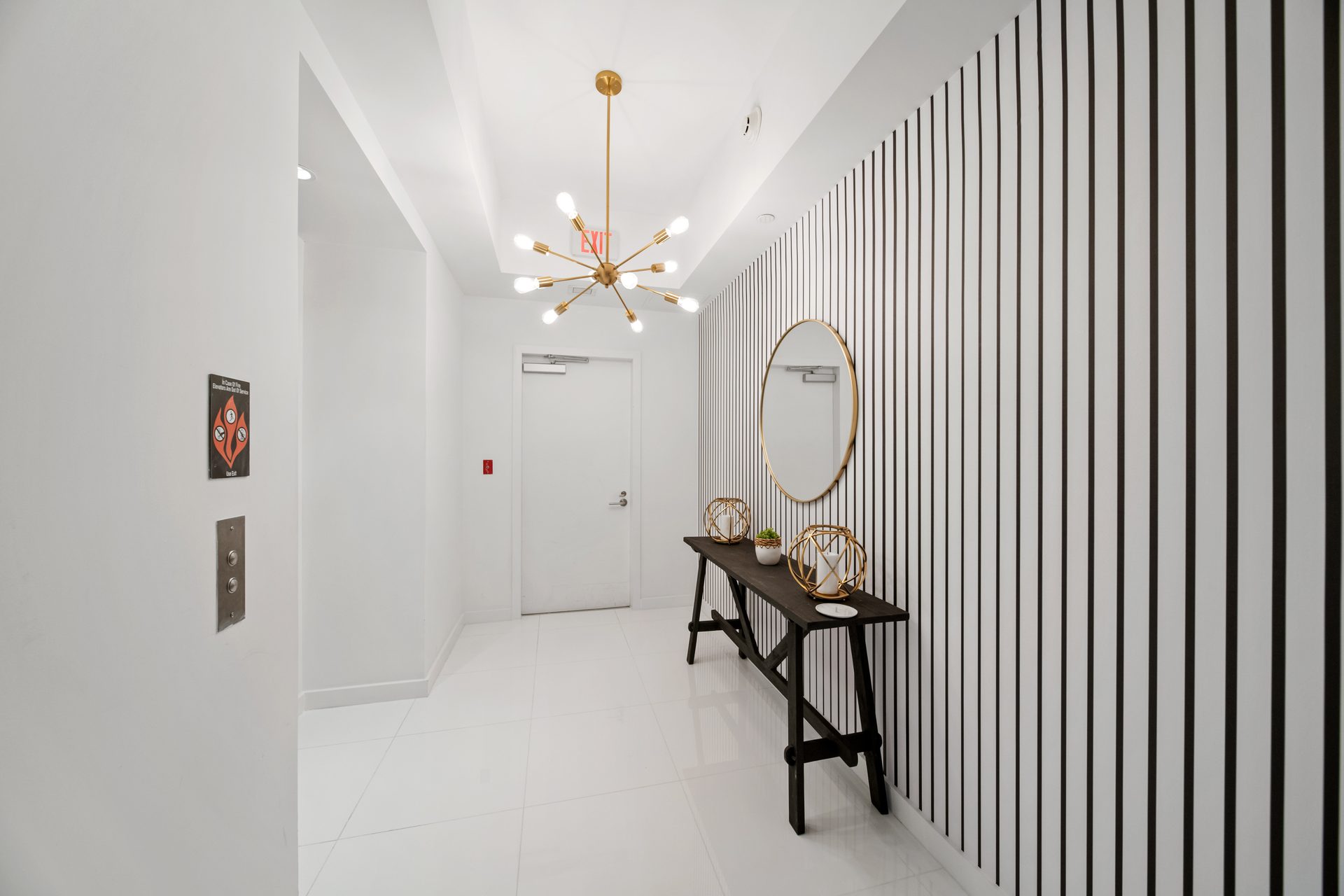 Residence 2011 — view 7