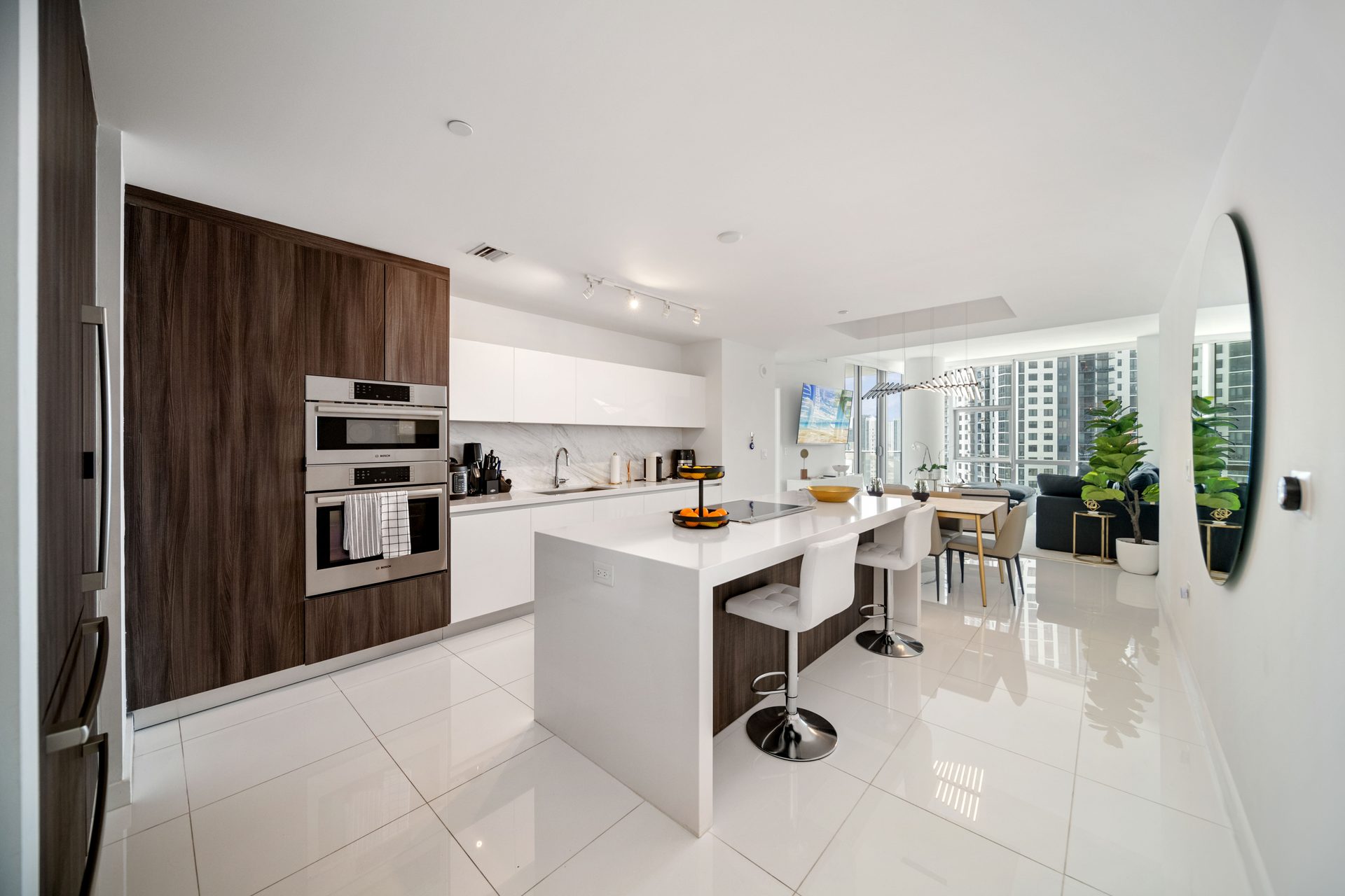 Residence 2011 — view 21
